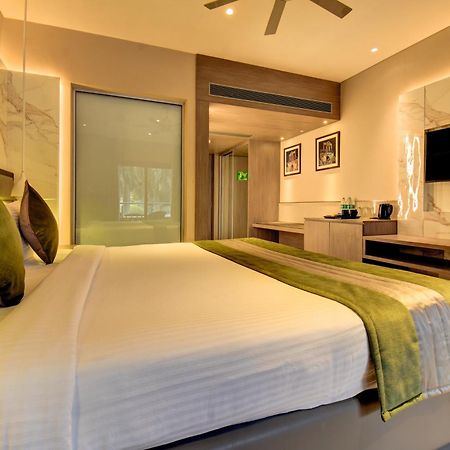 The Corinthians Resort And Club Pune Exterior foto Deluxe Room