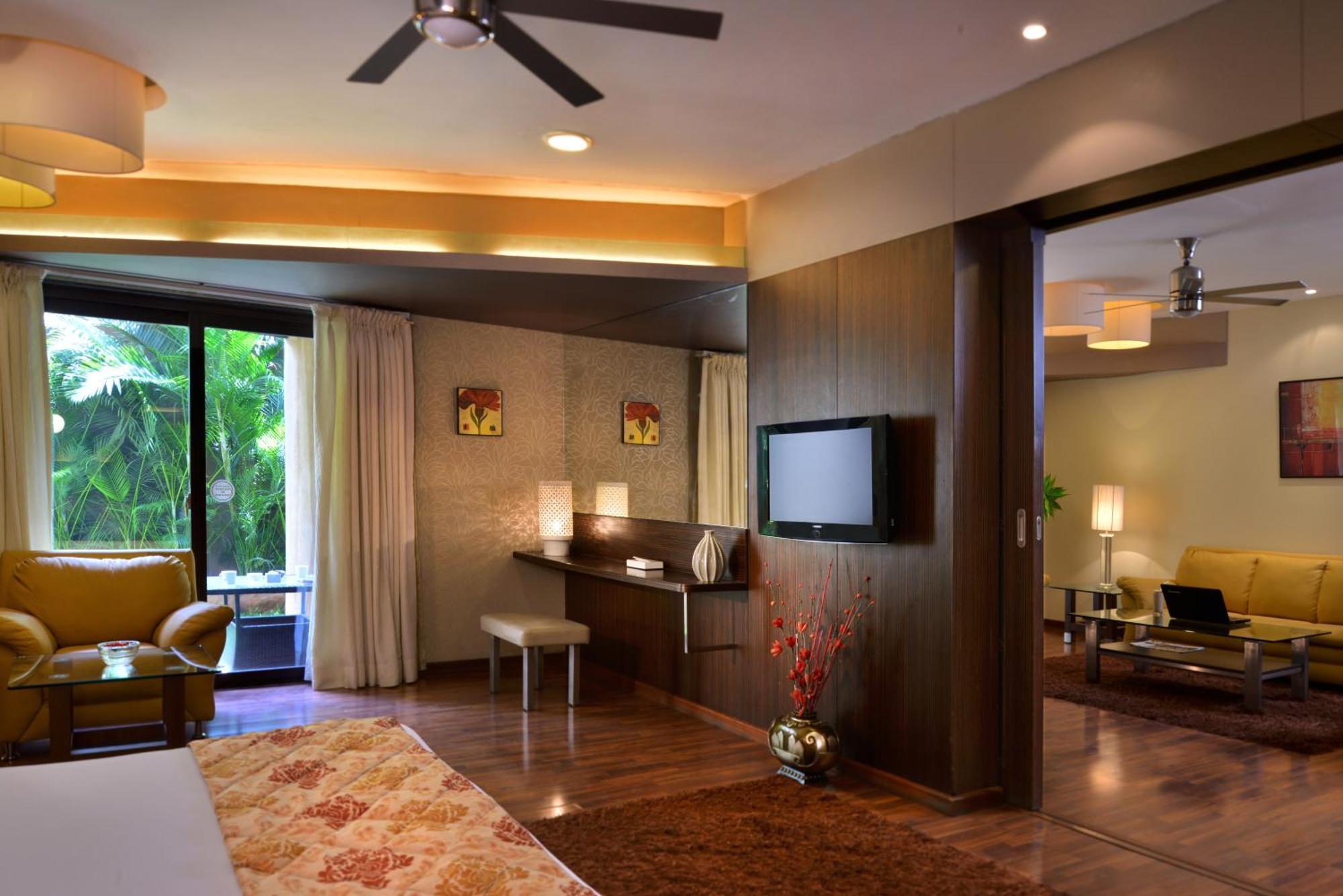 The Corinthians Resort And Club Pune Exterior foto Suite at the Taj Bengal